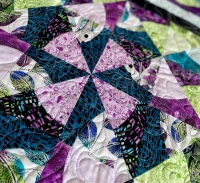 Curves Made Easy: Riley Michelle Quilt   Room N4 - Product Image