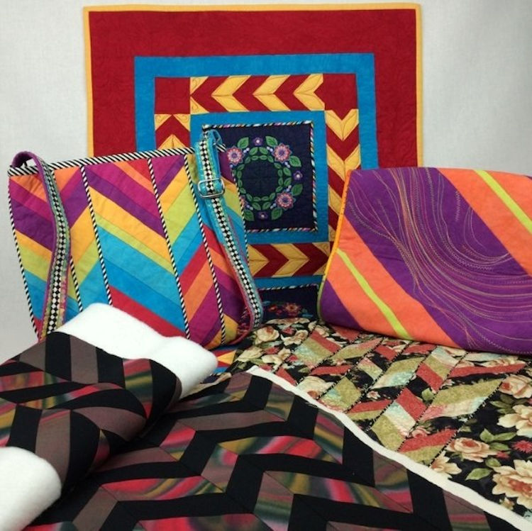 Patchwork Piecing with the Serger Room N1 - Product Image
