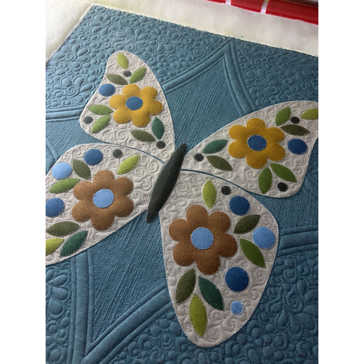 Appliqué Framework Room N8 - Product Image